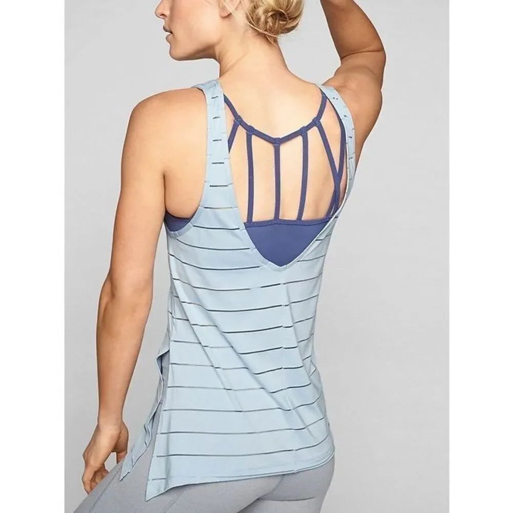 ✨ATHLETA TANK TOP MAX OUT CHI 2 in 1 Support Sz Small Tank✨